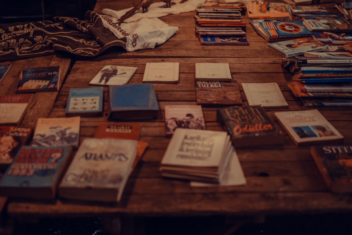 Brochure printing for marketing and promotions